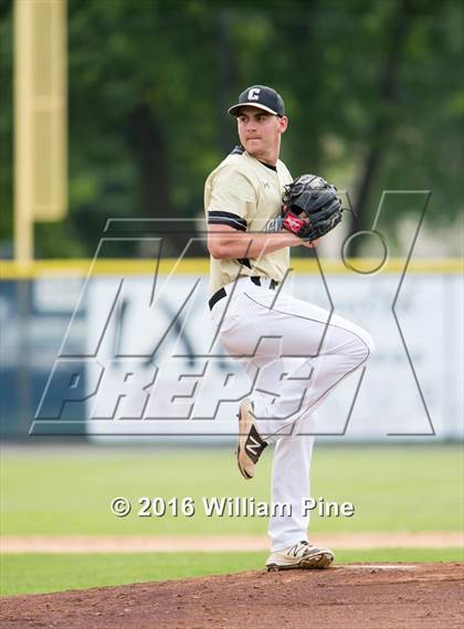 Thumbnail 3 in Corning-Painted Post vs Kingston (NYSPHSAA Class AA Regional Semifinal) photogallery.