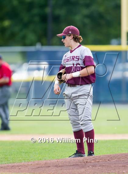 Thumbnail 2 in Corning-Painted Post vs Kingston (NYSPHSAA Class AA Regional Semifinal) photogallery.