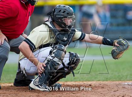 Thumbnail 2 in Corning-Painted Post vs Kingston (NYSPHSAA Class AA Regional Semifinal) photogallery.