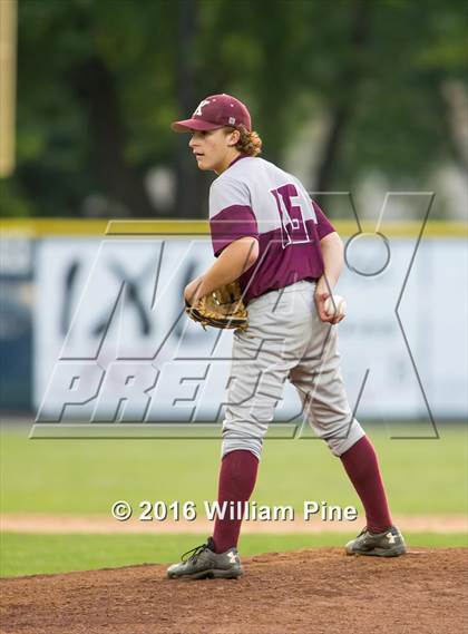 Thumbnail 2 in Corning-Painted Post vs Kingston (NYSPHSAA Class AA Regional Semifinal) photogallery.