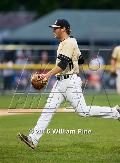 Thumbnail 3 in Corning-Painted Post vs Kingston (NYSPHSAA Class AA Regional Semifinal) photogallery.