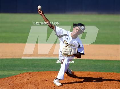 Thumbnail 2 in Bright Star Secondary Charter Academy vs. King/Drew (CIF LACS D3 Playoffs) photogallery.