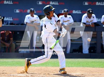 Thumbnail 3 in Bright Star Secondary Charter Academy vs. King/Drew (CIF LACS D3 Playoffs) photogallery.