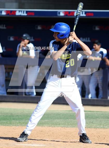 Thumbnail 2 in Bright Star Secondary Charter Academy vs. King/Drew (CIF LACS D3 Playoffs) photogallery.