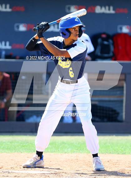 Thumbnail 2 in Bright Star Secondary Charter Academy vs. King/Drew (CIF LACS D3 Playoffs) photogallery.
