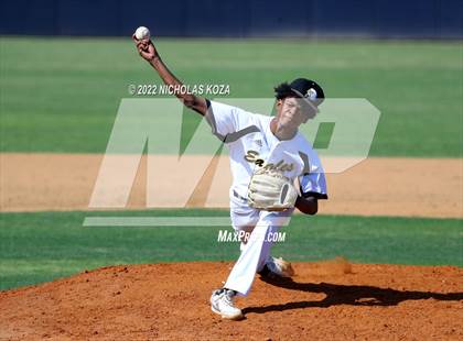 Thumbnail 2 in Bright Star Secondary Charter Academy vs. King/Drew (CIF LACS D3 Playoffs) photogallery.