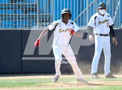 Thumbnail 1 in Bright Star Secondary Charter Academy vs. King/Drew (CIF LACS D3 Playoffs) photogallery.