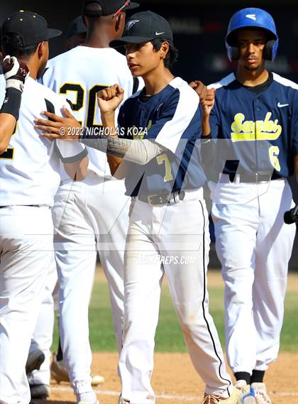 Thumbnail 2 in Bright Star Secondary Charter Academy vs. King/Drew (CIF LACS D3 Playoffs) photogallery.