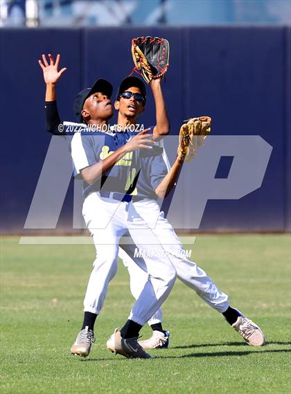 Thumbnail 1 in Bright Star Secondary Charter Academy vs. King/Drew (CIF LACS D3 Playoffs) photogallery.