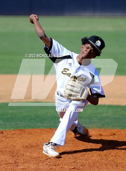 Thumbnail 3 in Bright Star Secondary Charter Academy vs. King/Drew (CIF LACS D3 Playoffs) photogallery.