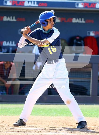 Thumbnail 3 in Bright Star Secondary Charter Academy vs. King/Drew (CIF LACS D3 Playoffs) photogallery.