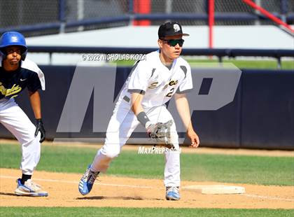 Thumbnail 3 in Bright Star Secondary Charter Academy vs. King/Drew (CIF LACS D3 Playoffs) photogallery.