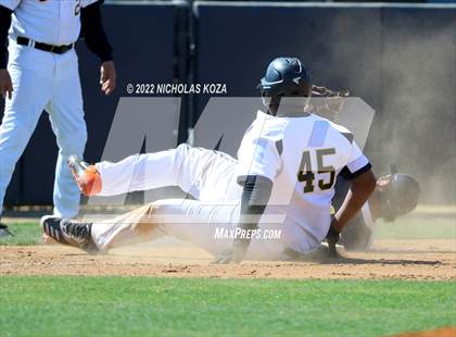 Thumbnail 1 in Bright Star Secondary Charter Academy vs. King/Drew (CIF LACS D3 Playoffs) photogallery.