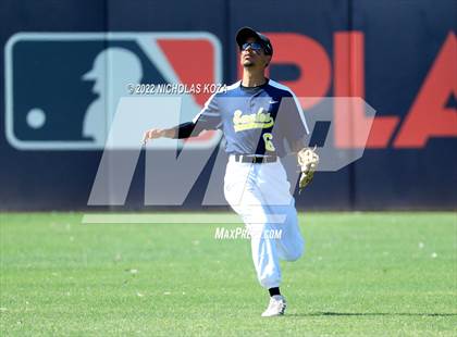 Thumbnail 2 in Bright Star Secondary Charter Academy vs. King/Drew (CIF LACS D3 Playoffs) photogallery.