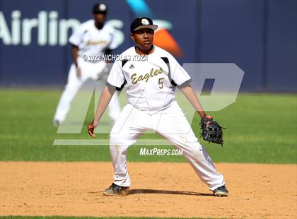 Thumbnail 2 in Bright Star Secondary Charter Academy vs. King/Drew (CIF LACS D3 Playoffs) photogallery.