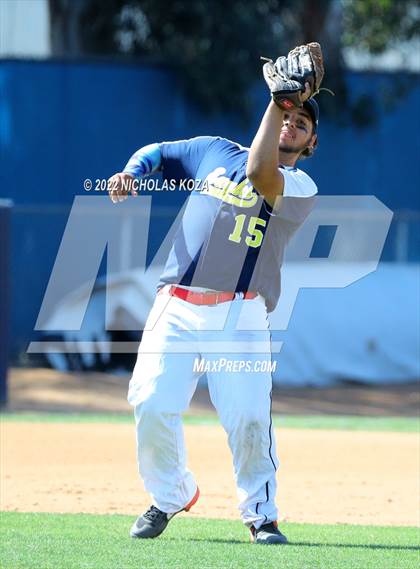 Thumbnail 2 in Bright Star Secondary Charter Academy vs. King/Drew (CIF LACS D3 Playoffs) photogallery.
