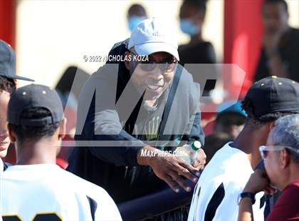 Thumbnail 3 in Bright Star Secondary Charter Academy vs. King/Drew (CIF LACS D3 Playoffs) photogallery.