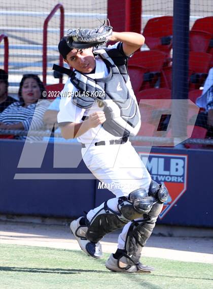Thumbnail 3 in Bright Star Secondary Charter Academy vs. King/Drew (CIF LACS D3 Playoffs) photogallery.