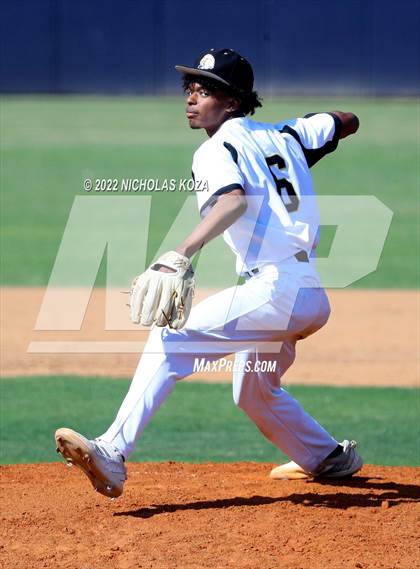 Thumbnail 1 in Bright Star Secondary Charter Academy vs. King/Drew (CIF LACS D3 Playoffs) photogallery.