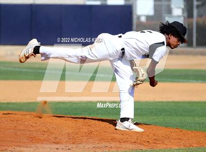 Thumbnail 2 in Bright Star Secondary Charter Academy vs. King/Drew (CIF LACS D3 Playoffs) photogallery.
