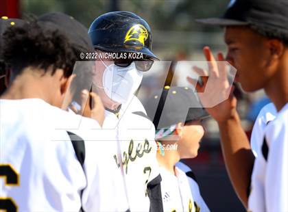 Thumbnail 2 in Bright Star Secondary Charter Academy vs. King/Drew (CIF LACS D3 Playoffs) photogallery.