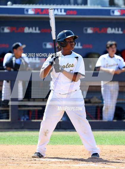 Thumbnail 1 in Bright Star Secondary Charter Academy vs. King/Drew (CIF LACS D3 Playoffs) photogallery.