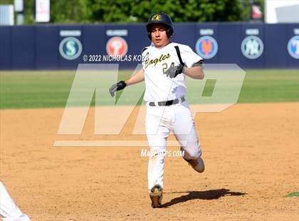 Thumbnail 1 in Bright Star Secondary Charter Academy vs. King/Drew (CIF LACS D3 Playoffs) photogallery.
