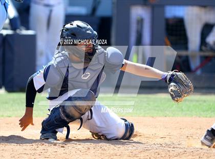 Thumbnail 2 in Bright Star Secondary Charter Academy vs. King/Drew (CIF LACS D3 Playoffs) photogallery.