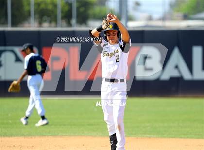 Thumbnail 2 in Bright Star Secondary Charter Academy vs. King/Drew (CIF LACS D3 Playoffs) photogallery.