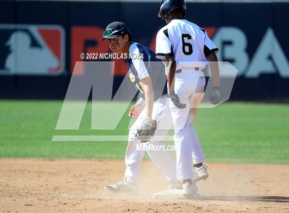 Thumbnail 3 in Bright Star Secondary Charter Academy vs. King/Drew (CIF LACS D3 Playoffs) photogallery.