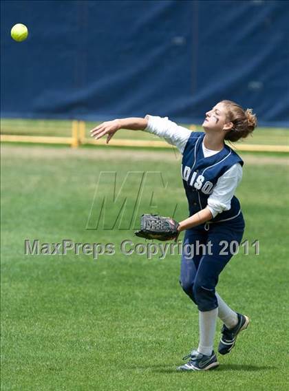 Thumbnail 2 in Mater Dei vs Madison (CIF SDS D4 Final) photogallery.
