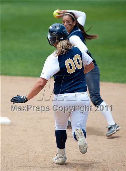 Thumbnail 2 in Mater Dei vs Madison (CIF SDS D4 Final) photogallery.