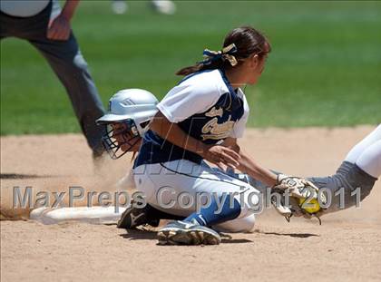 Thumbnail 2 in Mater Dei vs Madison (CIF SDS D4 Final) photogallery.