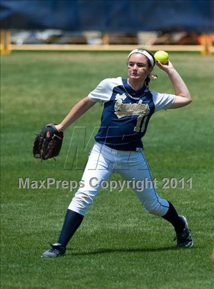 Thumbnail 2 in Mater Dei vs Madison (CIF SDS D4 Final) photogallery.