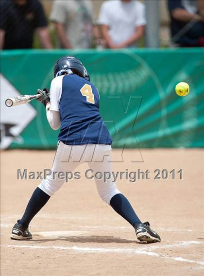 Thumbnail 2 in Mater Dei vs Madison (CIF SDS D4 Final) photogallery.