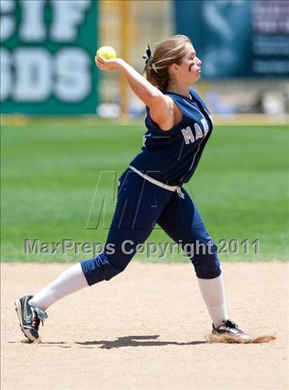 Thumbnail 1 in Mater Dei vs Madison (CIF SDS D4 Final) photogallery.