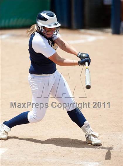 Thumbnail 3 in Mater Dei vs Madison (CIF SDS D4 Final) photogallery.