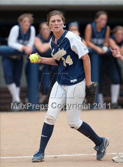 Thumbnail 3 in Mater Dei vs Madison (CIF SDS D4 Final) photogallery.