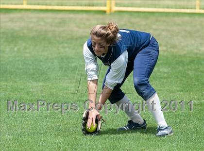 Thumbnail 1 in Mater Dei vs Madison (CIF SDS D4 Final) photogallery.