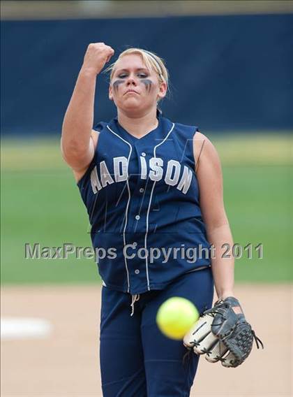 Thumbnail 3 in Mater Dei vs Madison (CIF SDS D4 Final) photogallery.