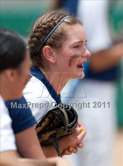 Thumbnail 3 in Mater Dei vs Madison (CIF SDS D4 Final) photogallery.