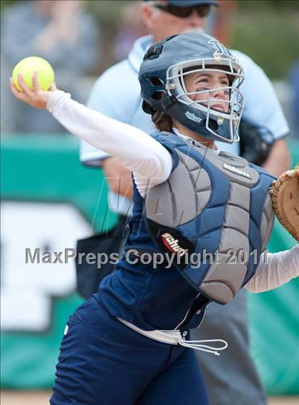 Thumbnail 1 in Mater Dei vs Madison (CIF SDS D4 Final) photogallery.
