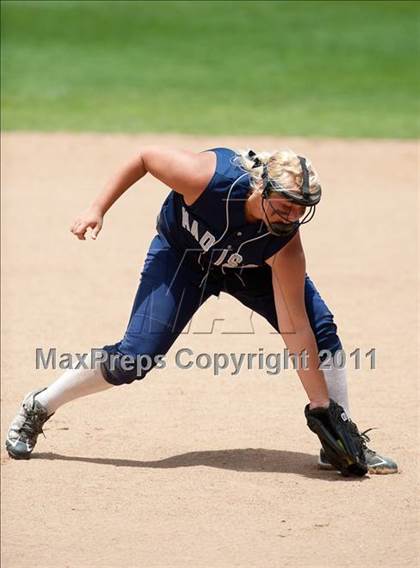 Thumbnail 2 in Mater Dei vs Madison (CIF SDS D4 Final) photogallery.