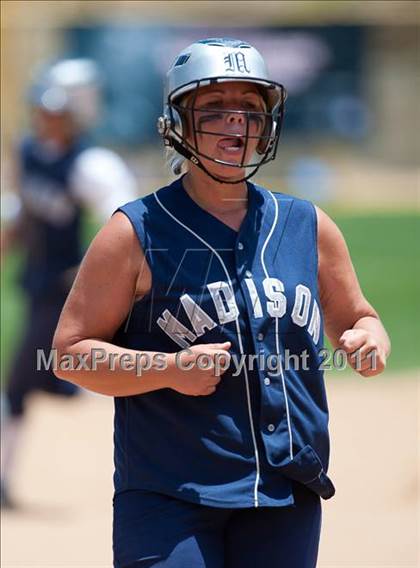 Thumbnail 3 in Mater Dei vs Madison (CIF SDS D4 Final) photogallery.