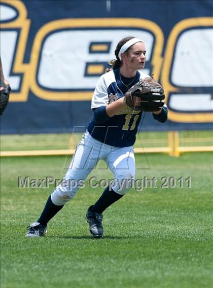 Thumbnail 1 in Mater Dei vs Madison (CIF SDS D4 Final) photogallery.