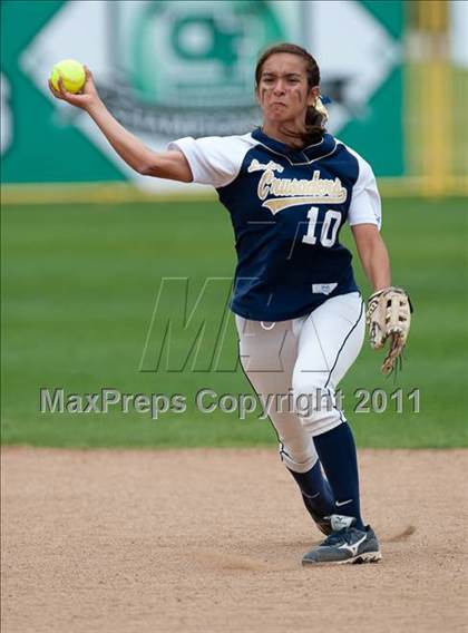Thumbnail 3 in Mater Dei vs Madison (CIF SDS D4 Final) photogallery.