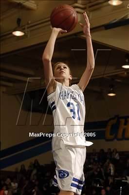 Thumbnail 2 in Garey @ Charter Oak photogallery.