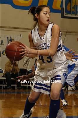 Thumbnail 1 in Garey @ Charter Oak photogallery.