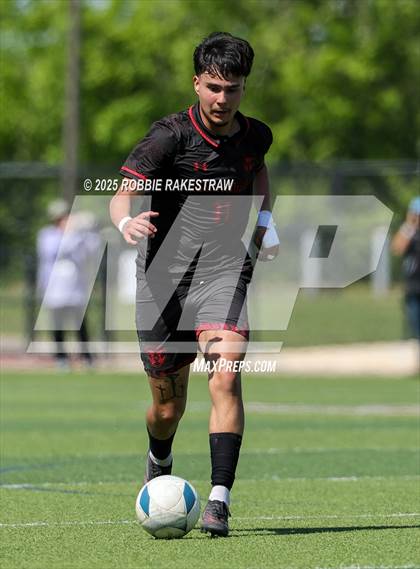 Thumbnail 1 in Austin Achieve vs. Gainesville (UIL 4A Soccer Division II Final) photogallery.