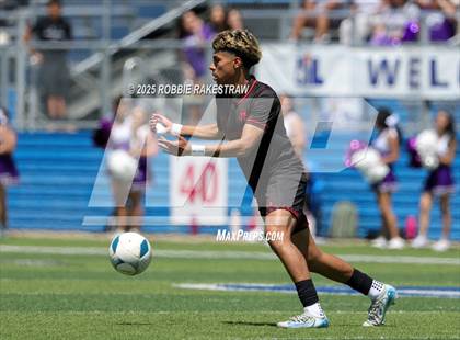 Thumbnail 3 in Austin Achieve vs. Gainesville (UIL 4A Soccer Division II Final) photogallery.
